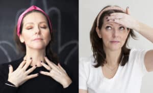 Kvinna utför ansiktsyoga för avkoppling och välbefinnande.